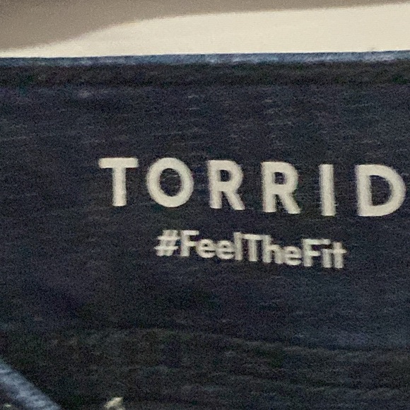 Torrid Lean Jean slim boot Jean Dark Blue Boot Cut Jeans size 1T (14/16Tall) - Picture 2 of 13